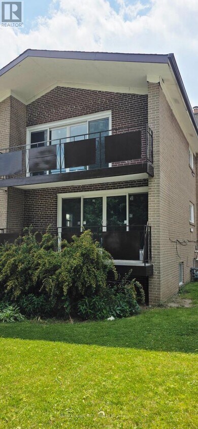 Primary Photo - 30-30 Canlish Rd