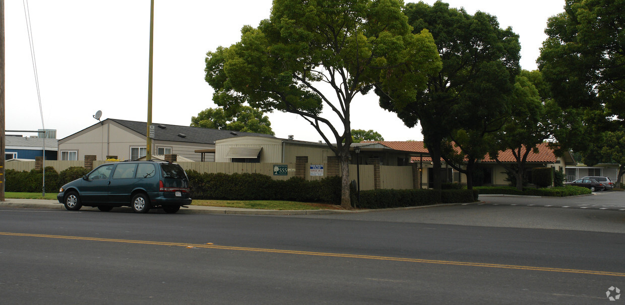 Building Photo - San Jose Verde Mobile Home Park