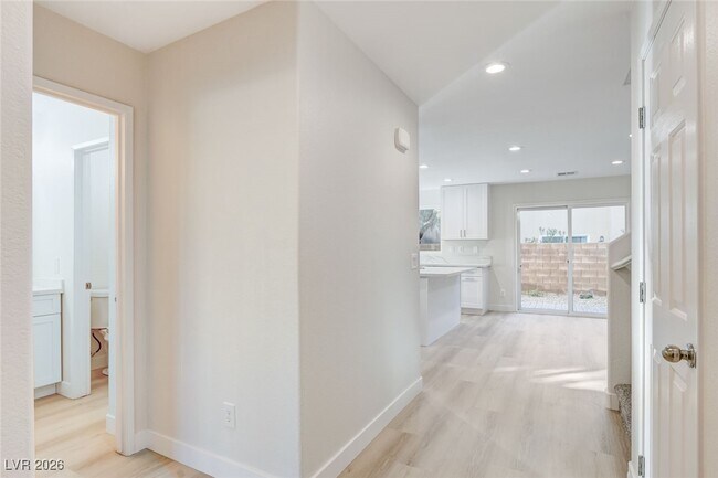 Building Photo - 10807 Cather Ave