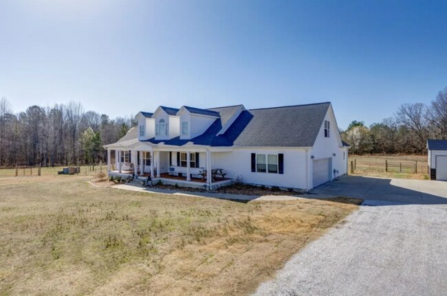 Foto del edificio - 620 George Sutherland Rd
