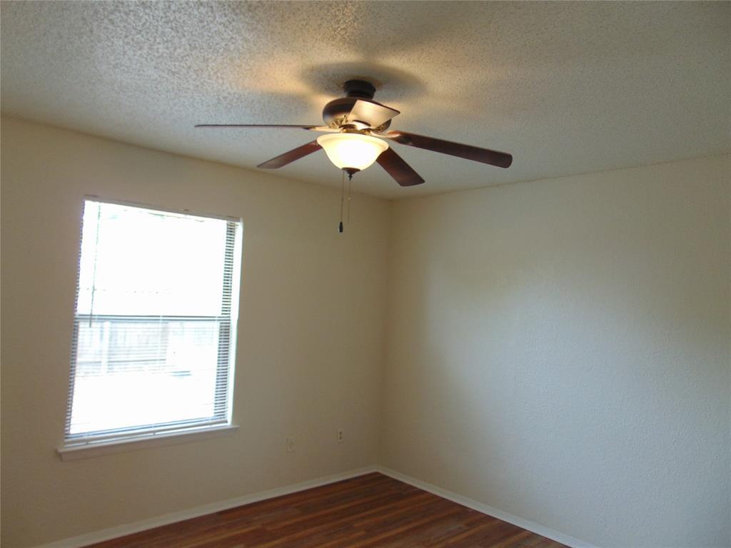 Foto del edificio - 6501 Bradsher Dr