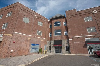 Building Photo - 50 Stewart Ave