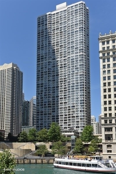 Foto del edificio - 405 N Wabash Ave