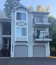 Building Photo - 12717 NE 171st Ln