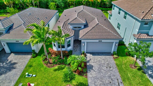 Foto del edificio - 9739 Salty Bay Dr