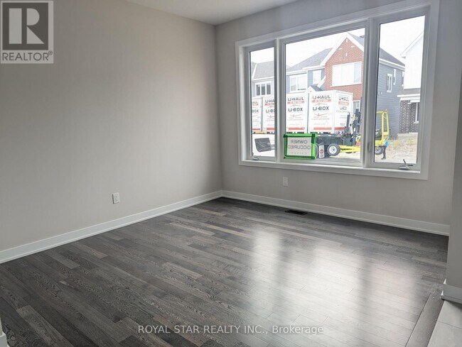Building Photo - 788 Eminence St