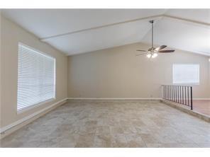 Building Photo - 2114 Richwood Dr