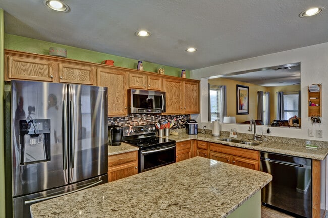 Building Photo - 17106 N 184th Ln