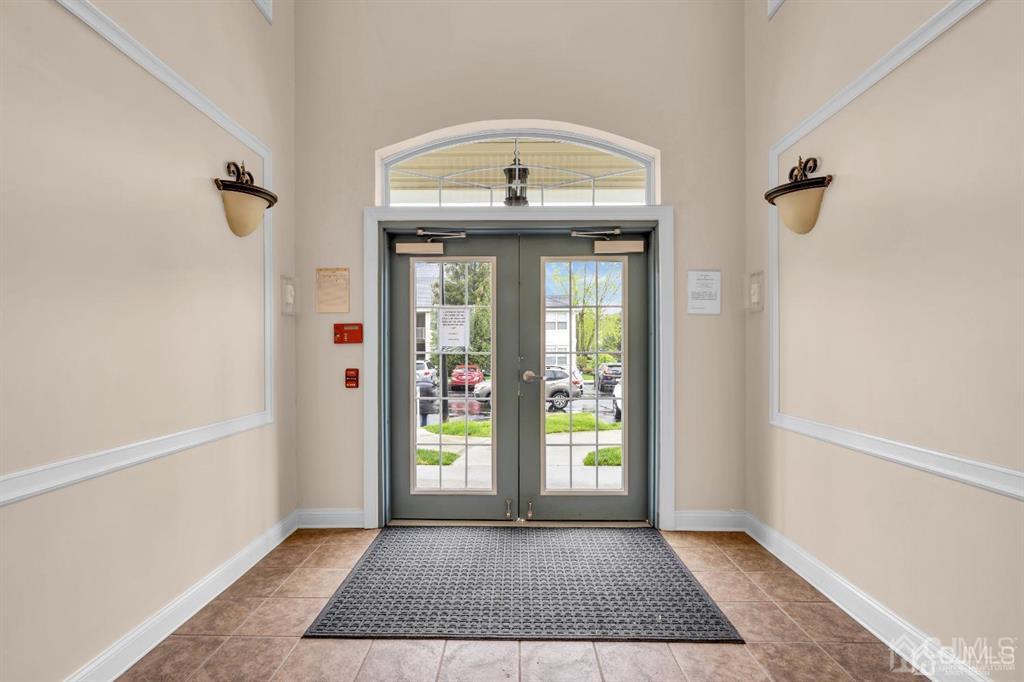 Foto principal - 548 St Andrews Pl