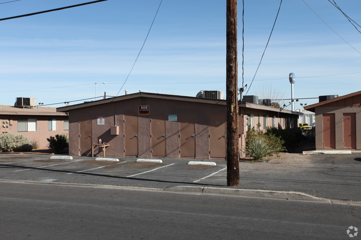 Building Photo - Casa De Catalina