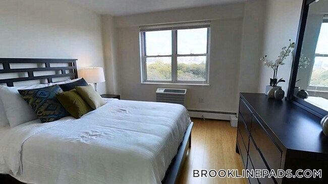 Foto del edificio - 185 Freeman St