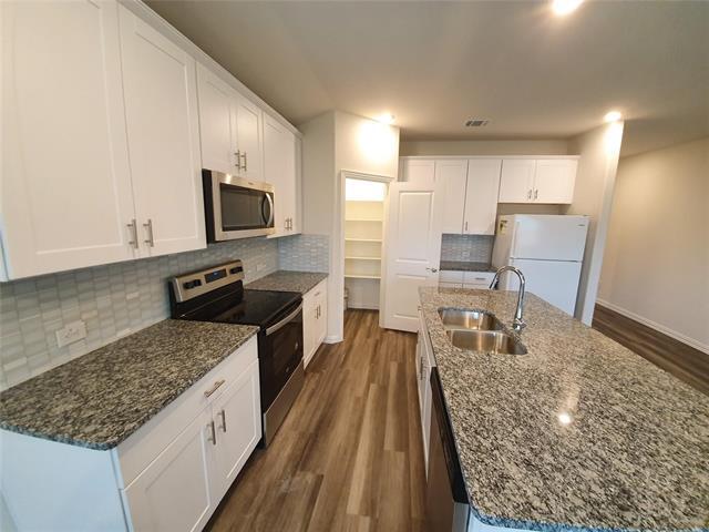Foto principal - 1903 Canyon Ln