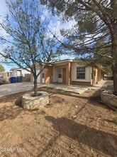 Building Photo - 6230 Arch Bridge Dr