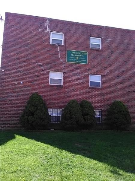 Primary Photo - 5711 Erdrick St