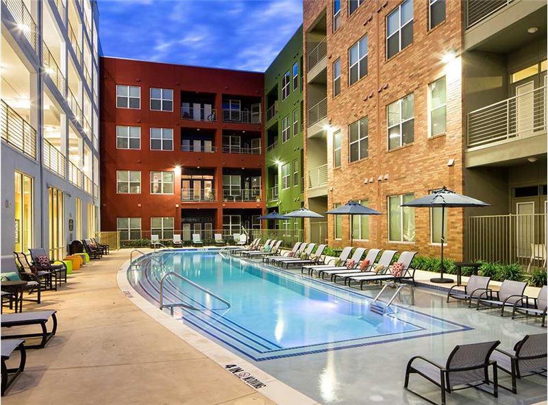 Foto principal - 1902 1/2 Simond Ave