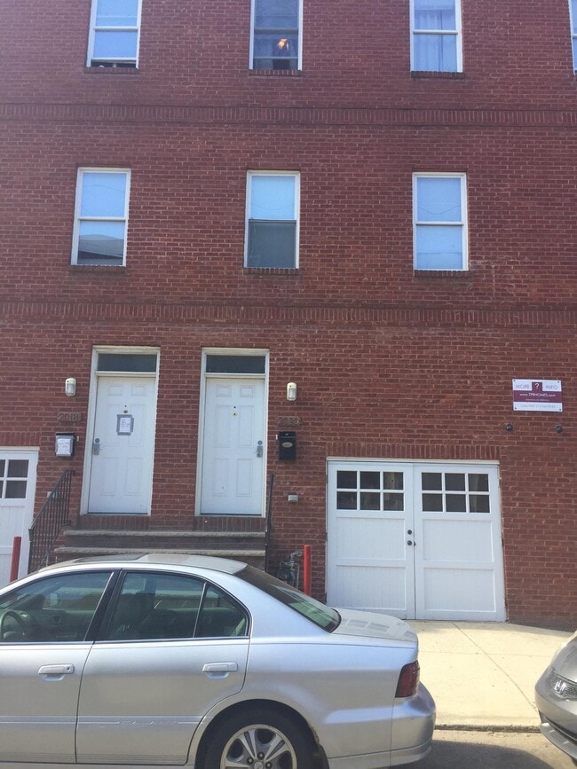 Building Photo - 2020 N 17th St