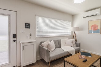 Building Photo - 2710 Amherst Ave