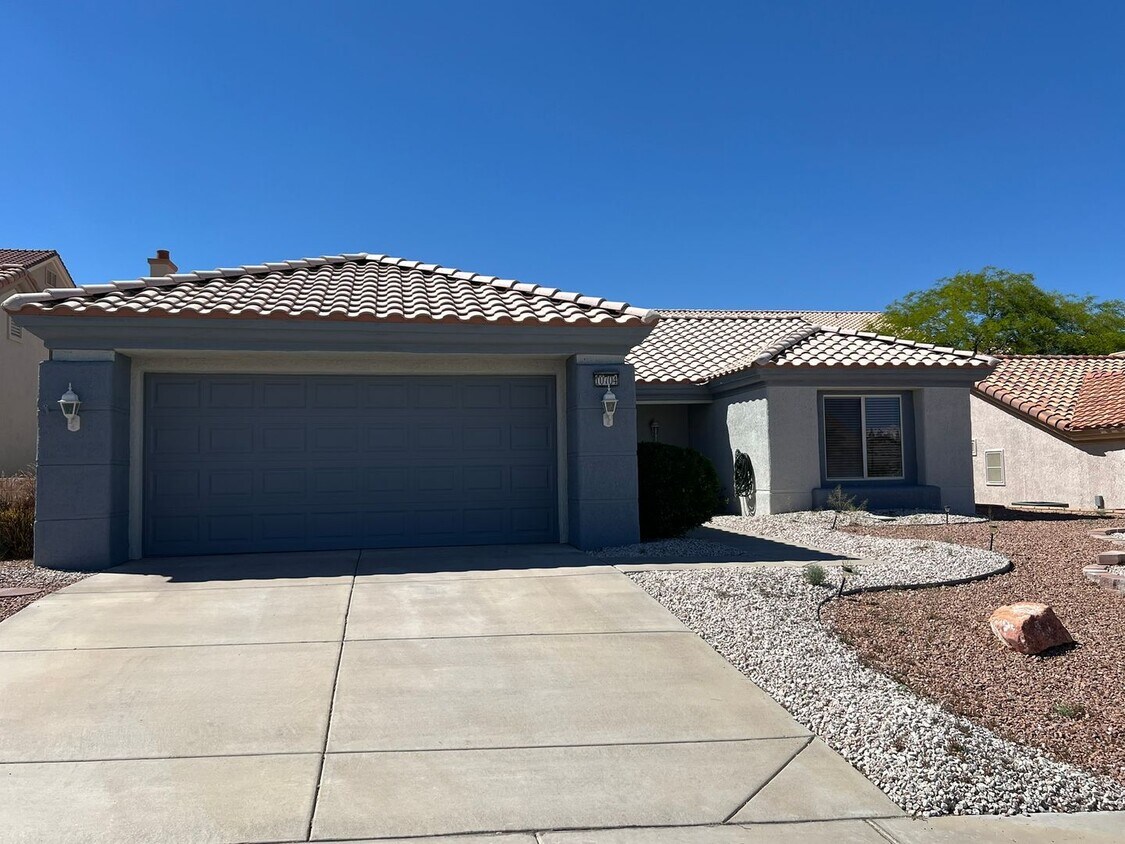 Primary Photo - 10704 Paradise Point Dr