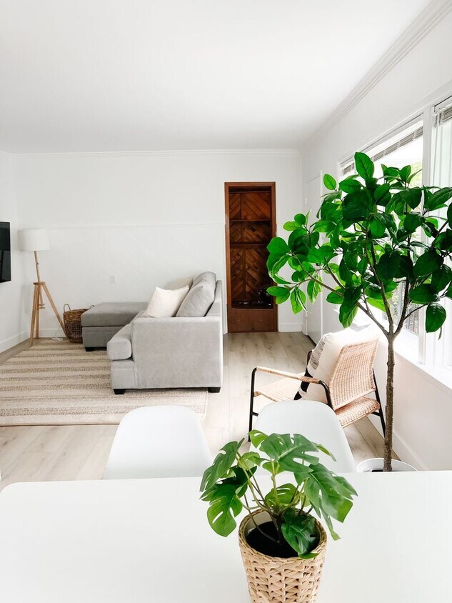 Foto principal - 2 Units Available for Rent Today!