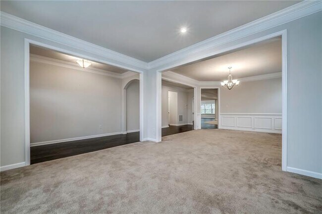 Building Photo - 4425 Walnut Ridge Cir