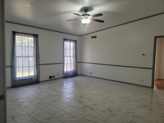 Photo - 7945 Habersham Ln Townhome