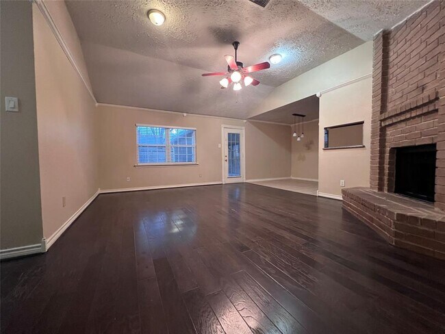 Foto del edificio - 13506 Canaan Bridge Dr
