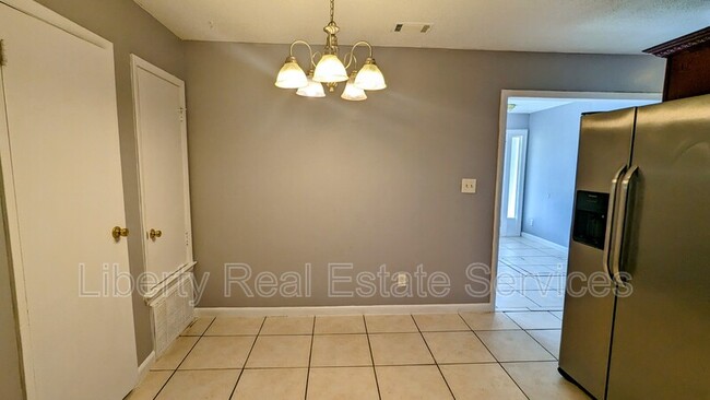 Building Photo - 919 Copeland Dr