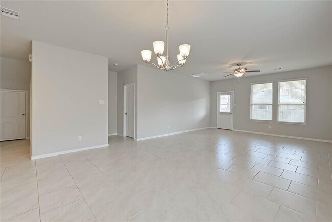 Foto del edificio - 14019 S Wind Cave Ct