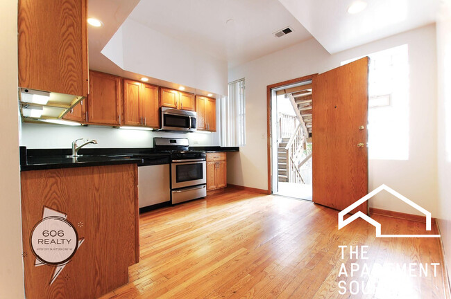 Foto del edificio - 3409 W Parker Ave