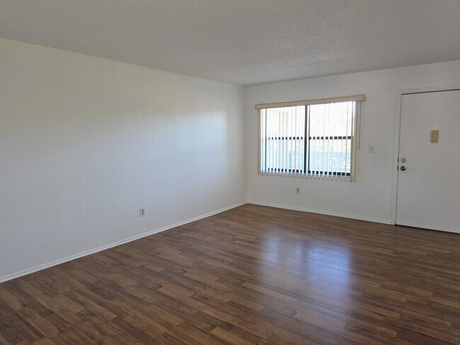 Foto del edificio - 5080 Locust St NE