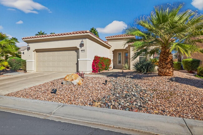 Building Photo - 81112 Avenida Lorena