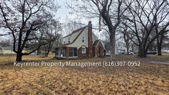 Building Photo - 3 Bed 1 Bath ready to rent!