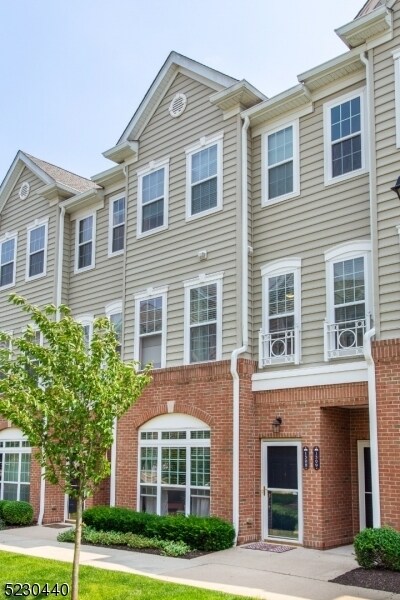 Building Photo - 1308 Hamilton St