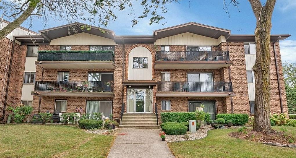 Foto principal - 5221 James Ln
