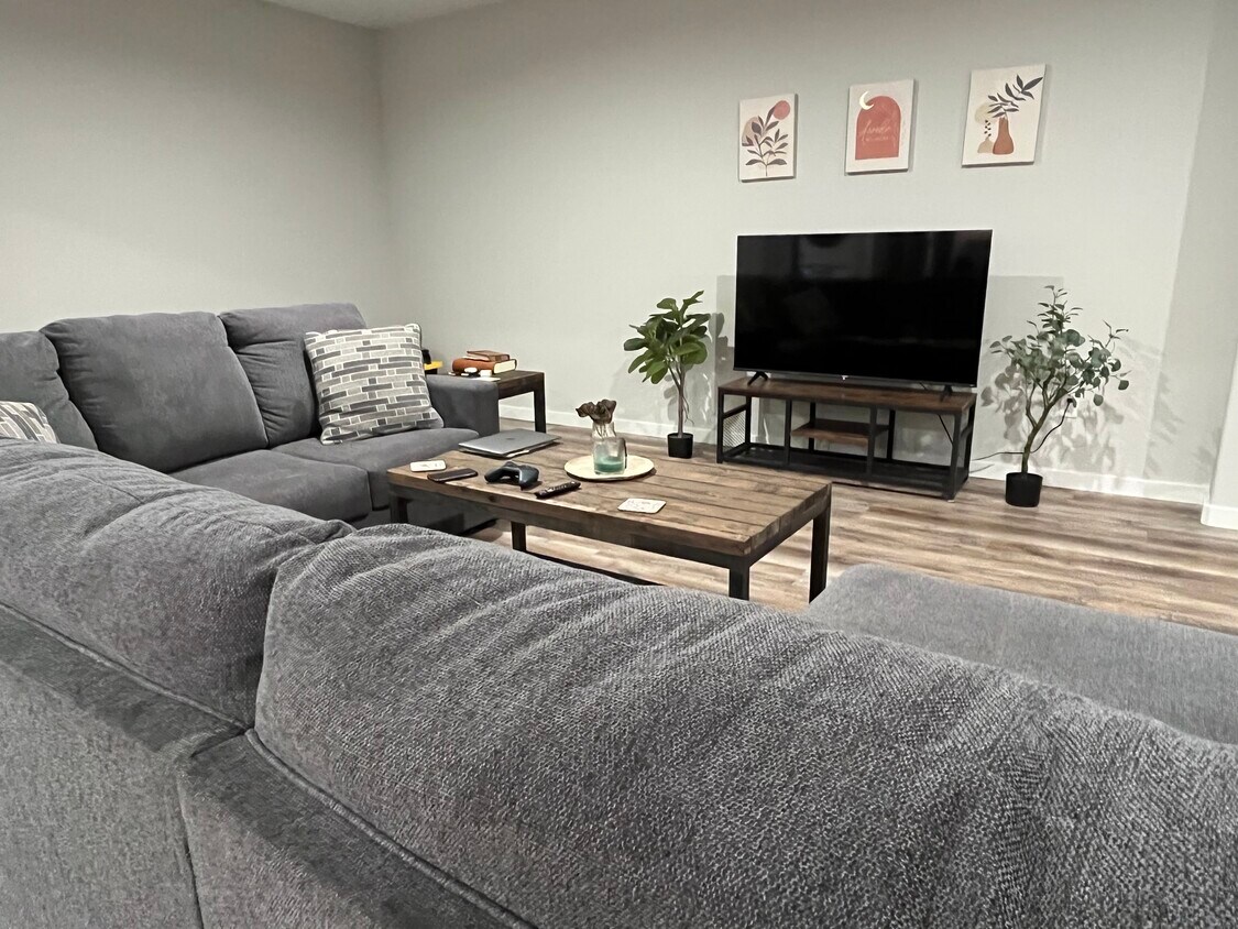 Foto principal - 124 Wake St