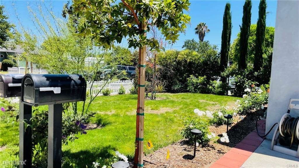 Primary Photo - 3 br, 2 bath House - 1033 N California St