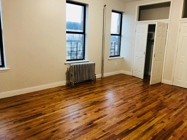 Building Photo - 630 W 135th St