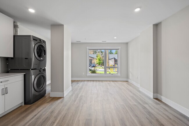 Photo du bâtiment - Studio Apartment - Elation Suites