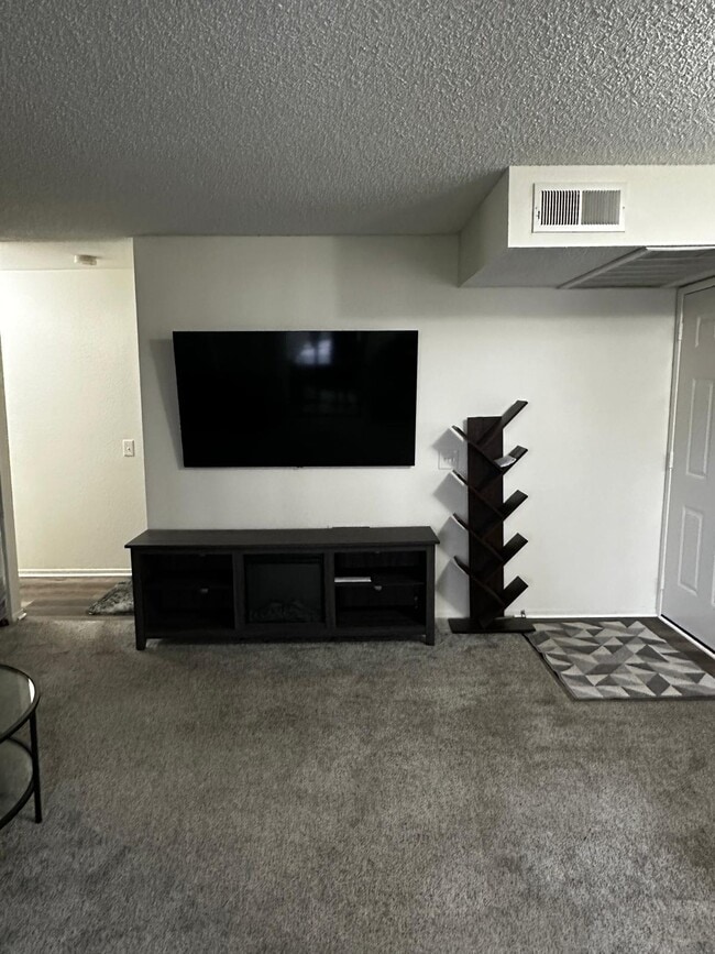 Foto del edificio - 8510 Westmore Rd