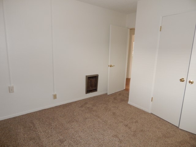 Building Photo - 175 N Fowler St