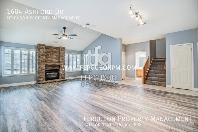 Foto del edificio - East Roseville Home in a Gated Community w...