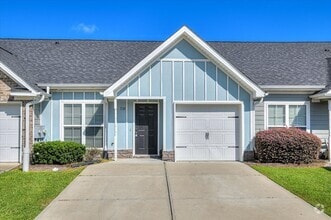 Building Photo - 733 Leela Ct