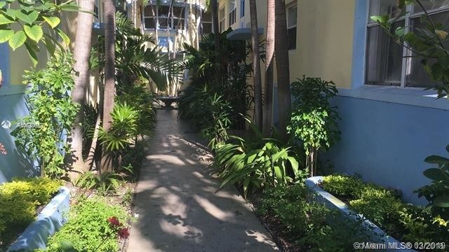 Foto del edificio - 1051 Euclid Ave