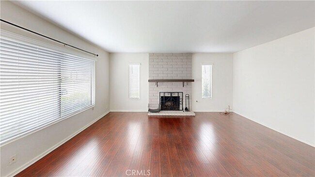 Building Photo - 5117 W Wooley Road Unit 1