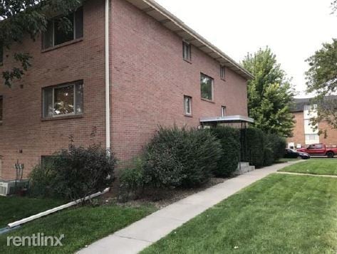Foto del edificio - 1 br, 1 bath Apartment - 1027 H St Apt 10