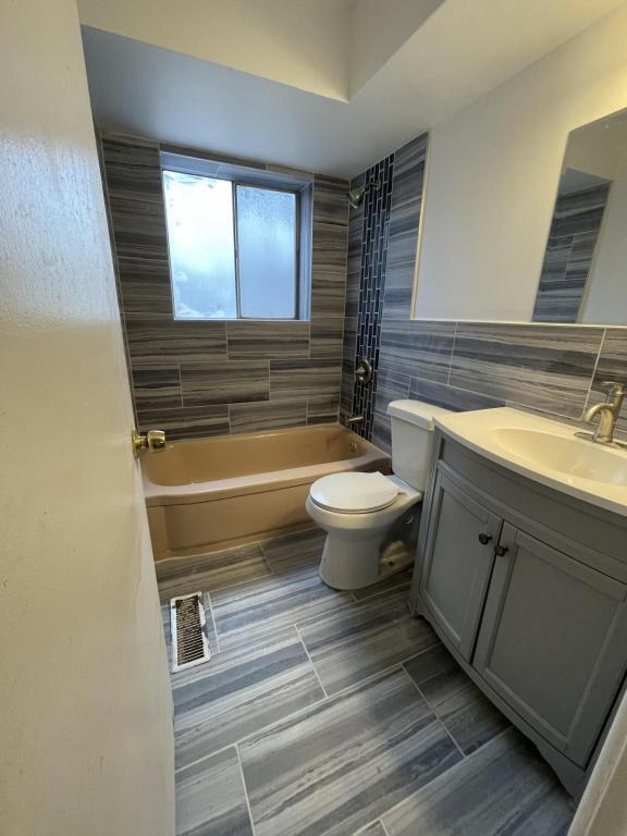 Foto del edificio - 1112 George St