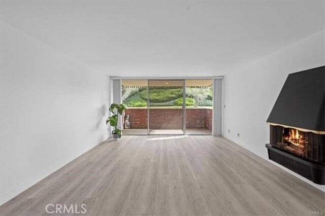 Building Photo - 6542 Ocean Crest Dr