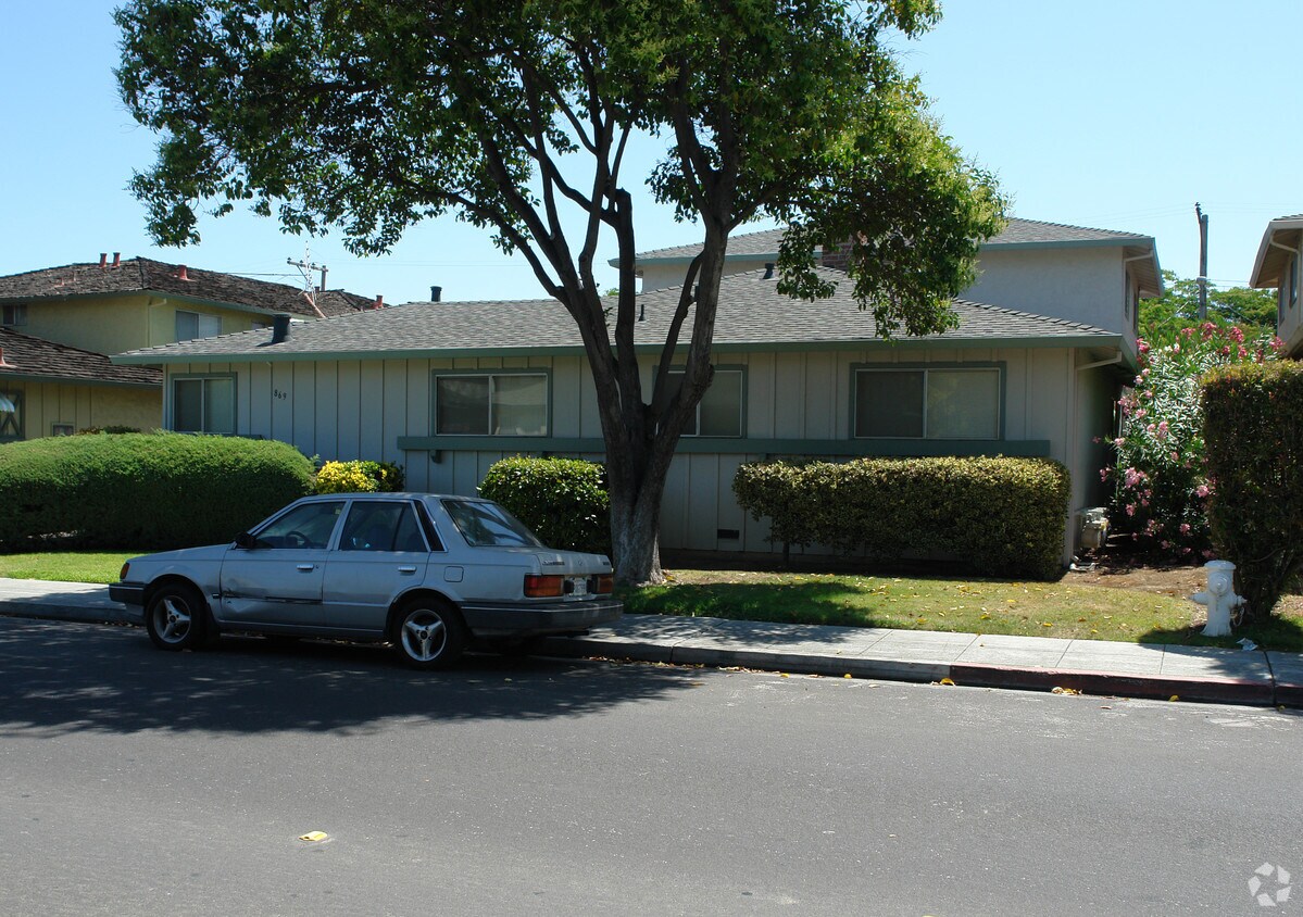 Foto principal - 869 Bing Dr