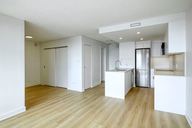 Photo du bâtiment - 1975 Maisonneuve Blvd W