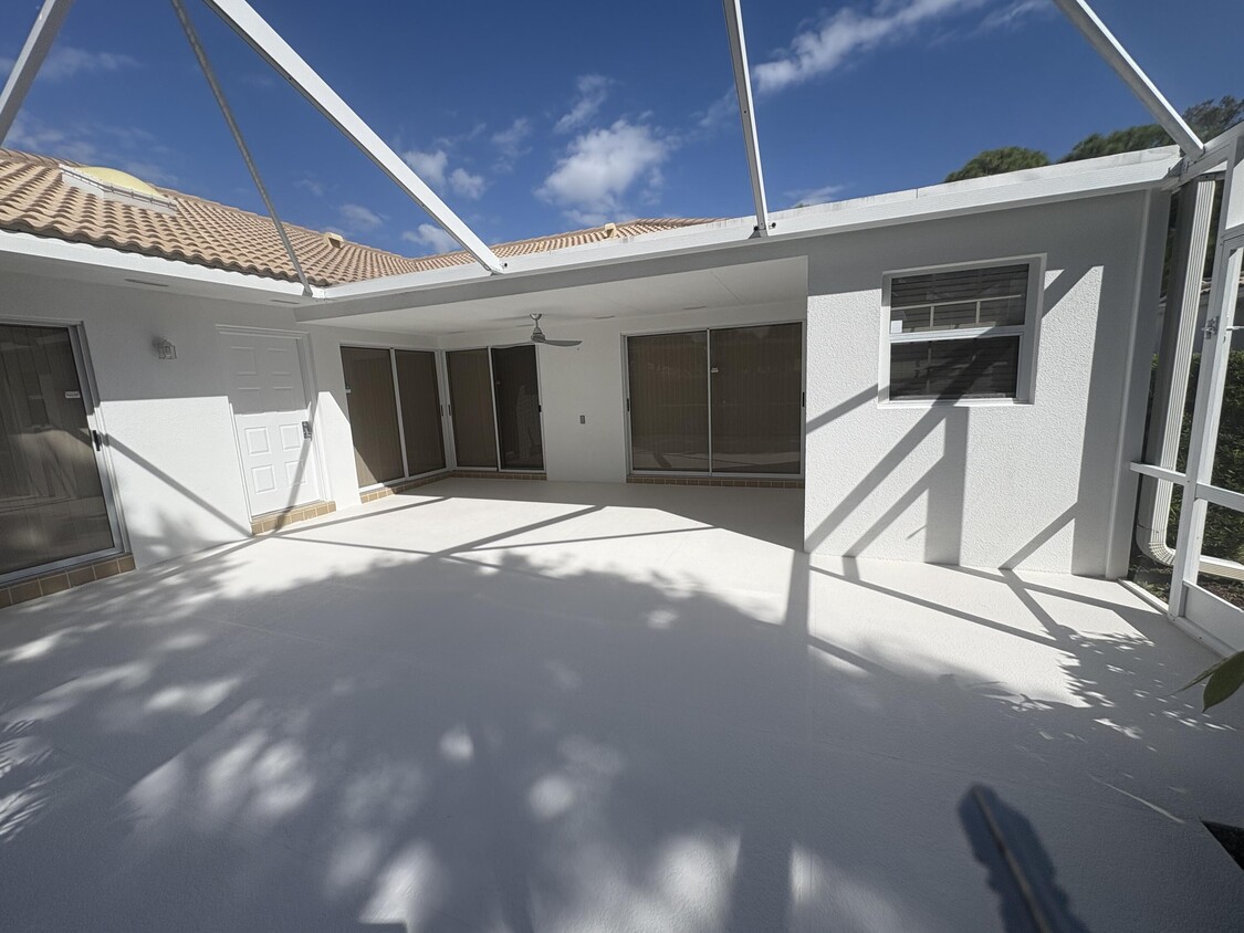 Foto principal - 10303 Chapman Oak Ct